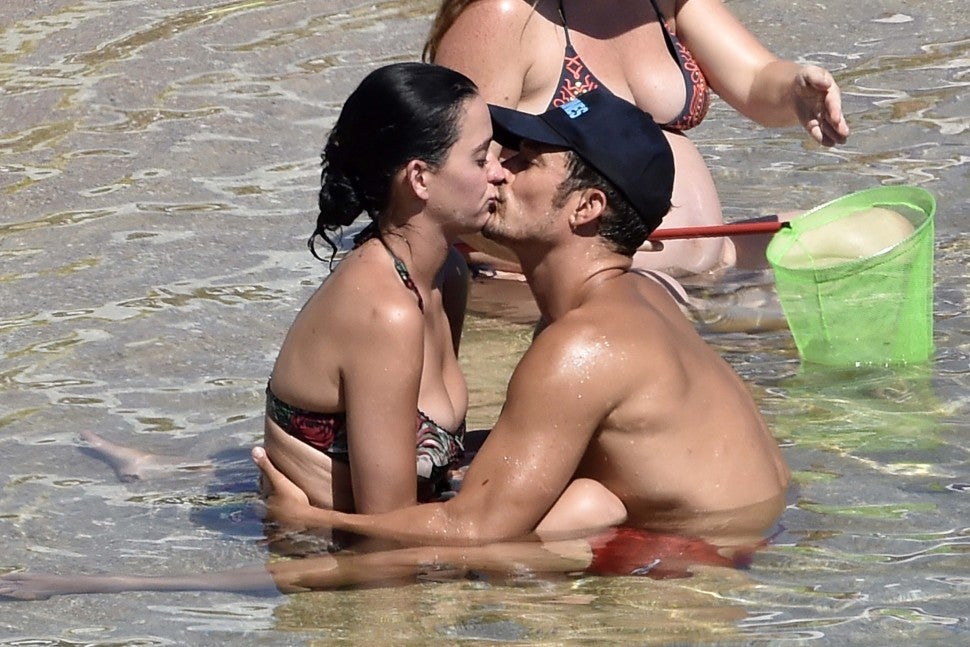 Katy Perry Porn Vids - Orlando Bloom Gets Super Touchy Feely on Vacation With Katy Perry |  Entertainment Tonight