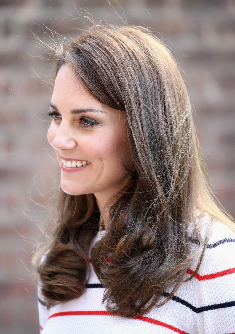 Kate Middleton Rocks Casual Stripes to Greet London Marathon Runners