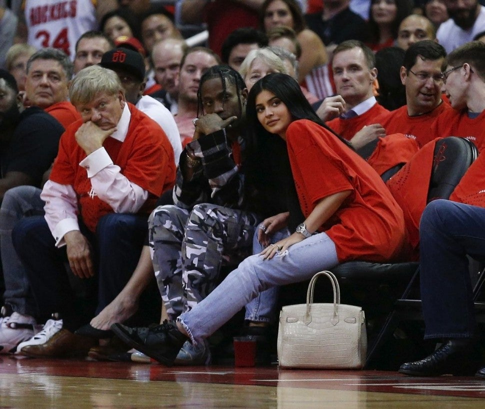 Kylie Jenner, Travis Scott Sit Courtside at Houston Rockets Game: Pics!