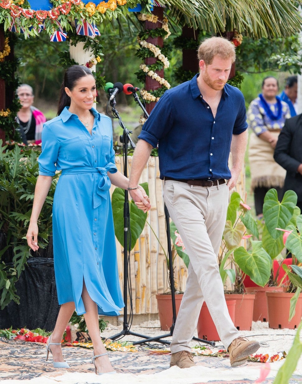 meghan markle blue shirt dress