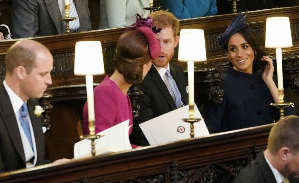 Meghan Markle and Prince Harry Arrive at Princess Eugenie’s Wedding ...