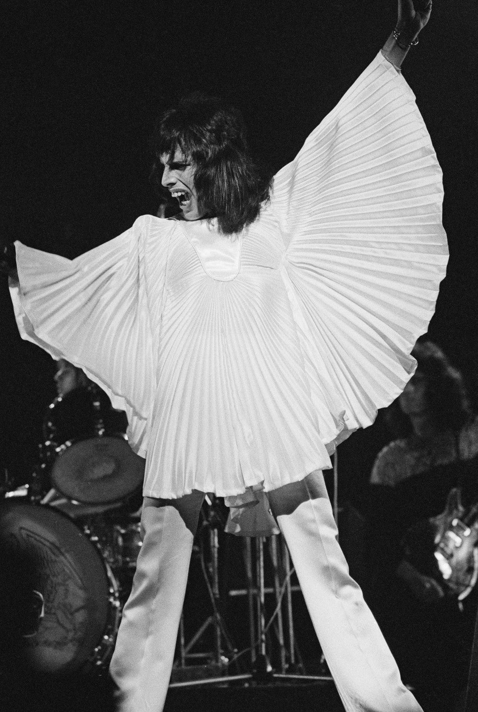 Freddie Mercury Photos Through the Lens of Photographer Richard Young