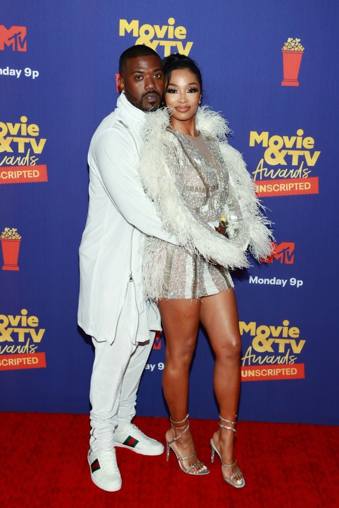 Cutest Couples On The Mtv Movie Tv Awards Unscripted Red Carpet Entertainment Tonight