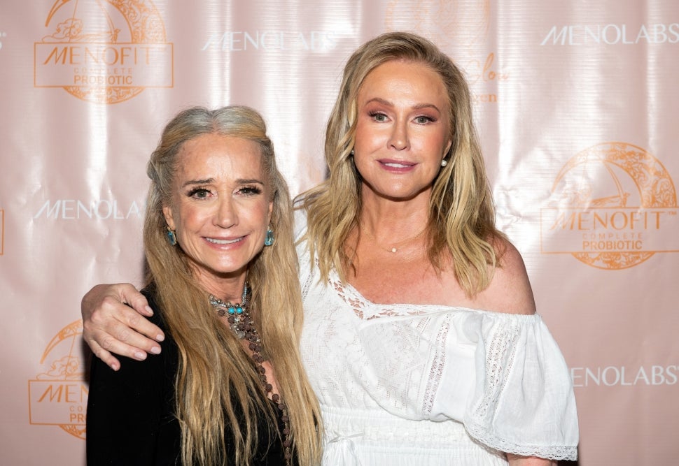 RHOBHs Kim Richards on Playing Peacemaker for Sisters Kyle and Kathy and the Status of Her Memoir (Exclusive) Entertainment Tonight pic