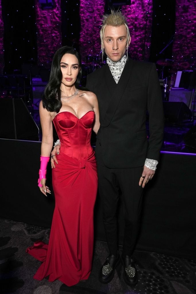 Megan Fox and Machine Gun Kelly Are 'Working to Mend Things and Move on  Together,' Source Says | Entertainment Tonight