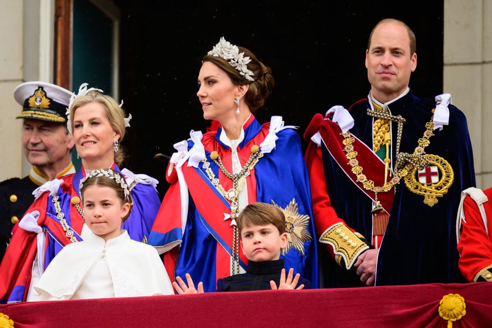 Prince Louis Is a Little Show Stopper With His Facial Expressions ...