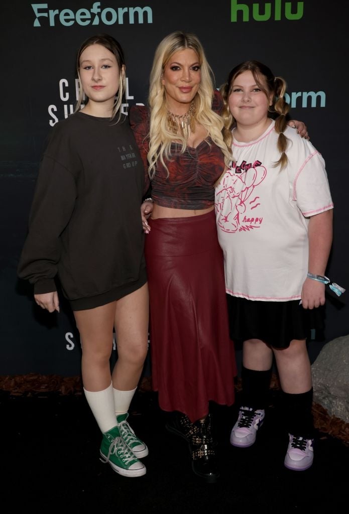 Tori Spelling Poses With Her Two Daughters at 'Cruel Summer' Season 2