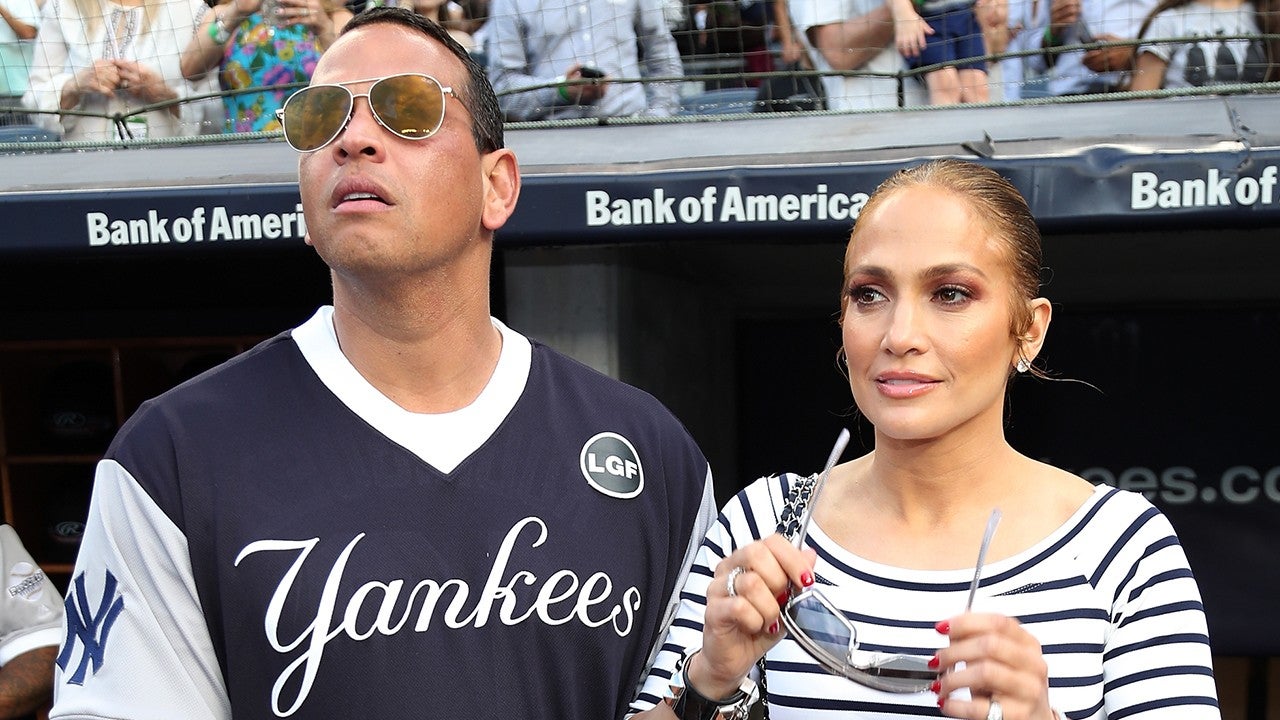 Alex Rodriguez Poses With Jennifer Lopez's Younger 'Fan Club' in a  Personalized Yankees Jersey