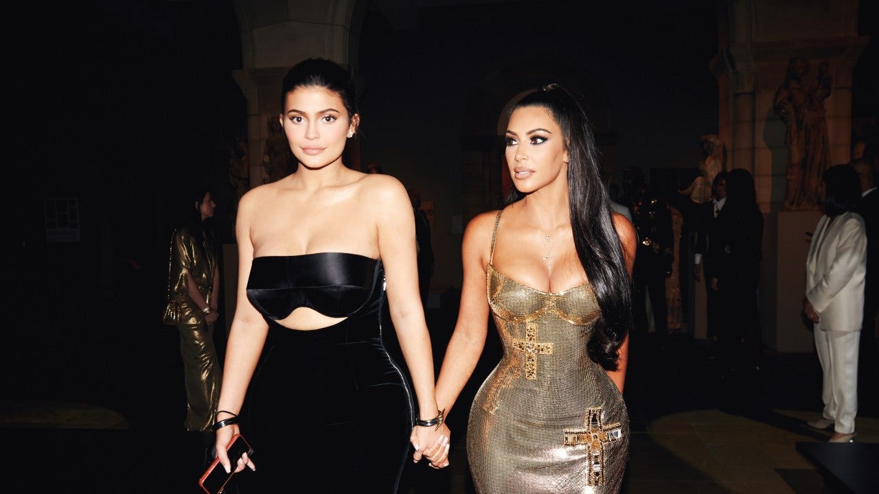 Kardashians In Corset Tops: See The Sisters Rocking The Sexy Trend –  Hollywood Life