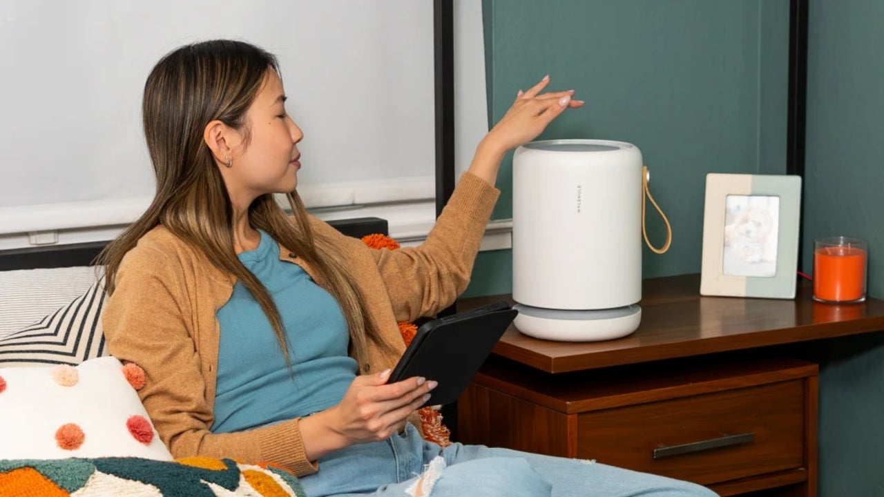 Molekule Back to School Sale: Save Up to $265 on Air Purifiers for a Healthier Dorm Room Experience