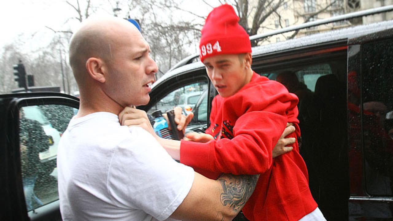 Justin Bieber attacked in New York City 