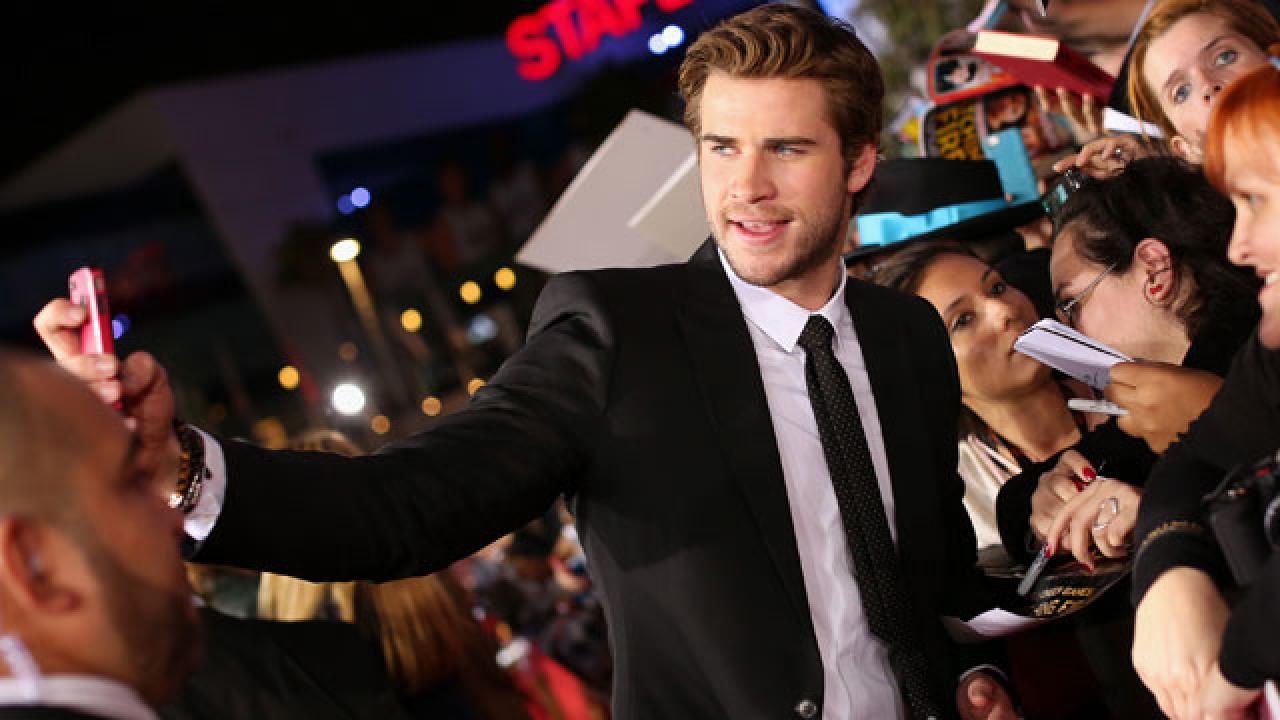 The 'Hunger Games: Catching Fire' Premiere Is Tonight! Wanna Watch It  Live?!