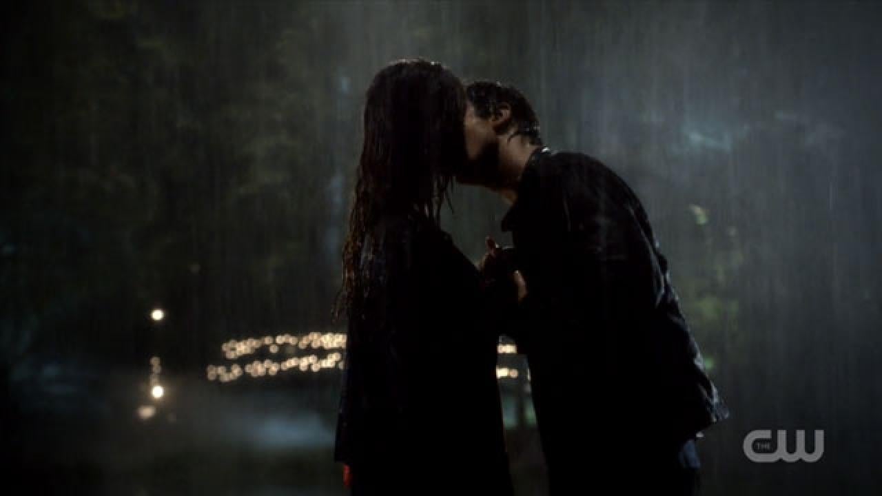 Damon & Elena Rain Kiss On 'Vampire Diaries' — Season 6 Moment Explained –  TVLine