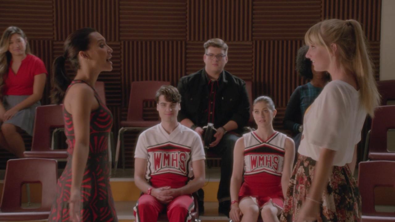 Exclusive Glee Sneak Peek Duets Drama And Adorable Brittana Moments Entertainment Tonight 