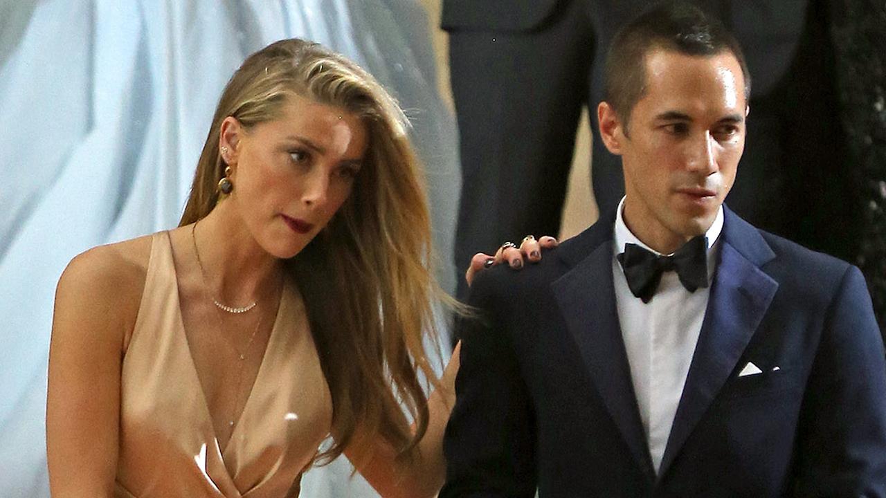 Amber Heard Stunned at the Met Gala Without Husband Johnny Depp |  Entertainment Tonight