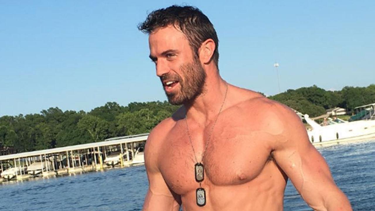 Bachelorette Villain Chad Johnsons Tinder Profile Is Exactly What Youd Expect