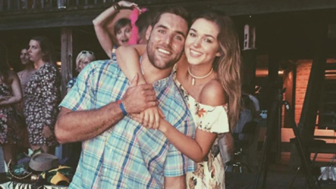 Exclusive Duck Dynastys Sadie Robertson Sweetly Gushes Over New Relationship With College Qb 0038
