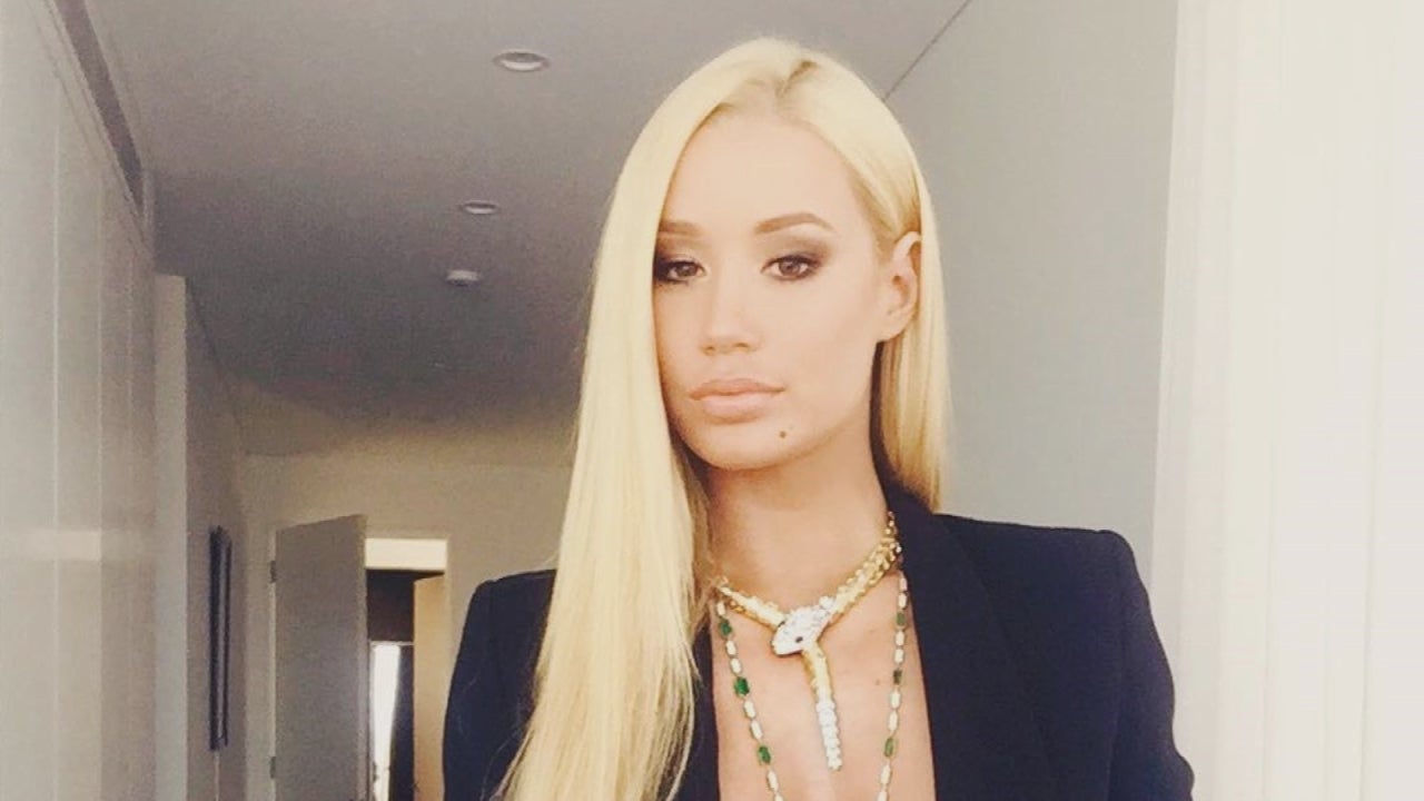 Iggy Azalea Goes Topless Under Open Blazer Says She Has The Best