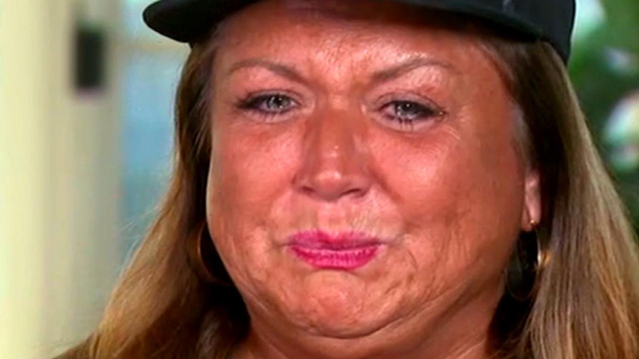 Exclusive Abby Lee Miller Breaks Down In Tears Ahead Of Weight Loss Surgery Entertainment Tonight