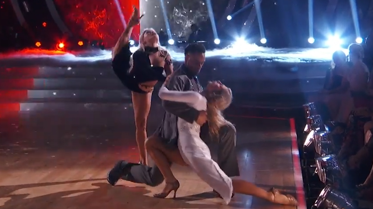 Dancing With The Stars Week 8 Dance Recap Best Lifts Kicks Tricks And Flips