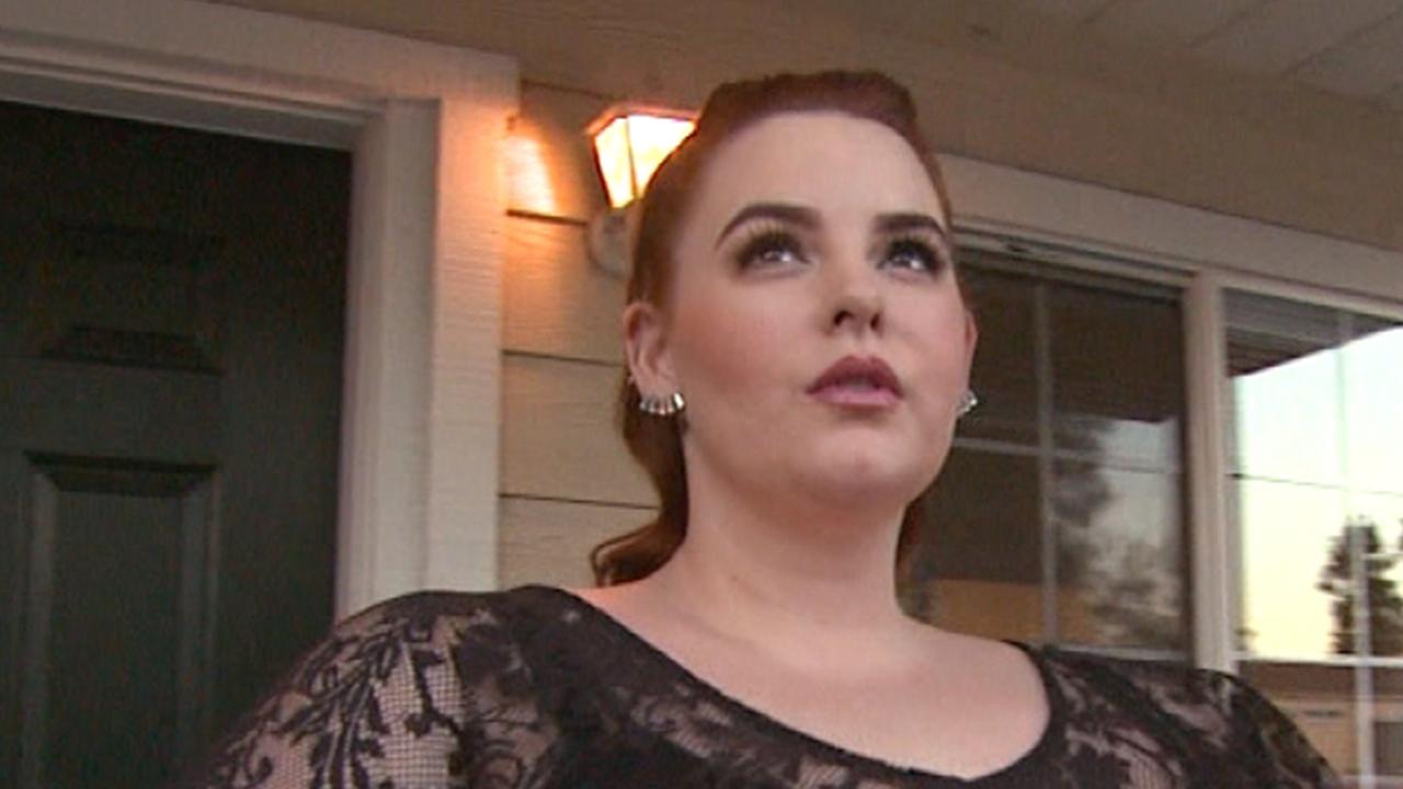 Exclusive Tess Holliday On Why She Called Out Chloe Grace Moretz For Red Shoes Body Shaming 8162