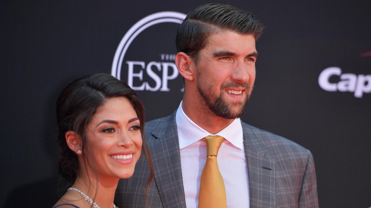 Michael Phelps Pays Sweet Tribute to Wife Nicole After Winning Record ...