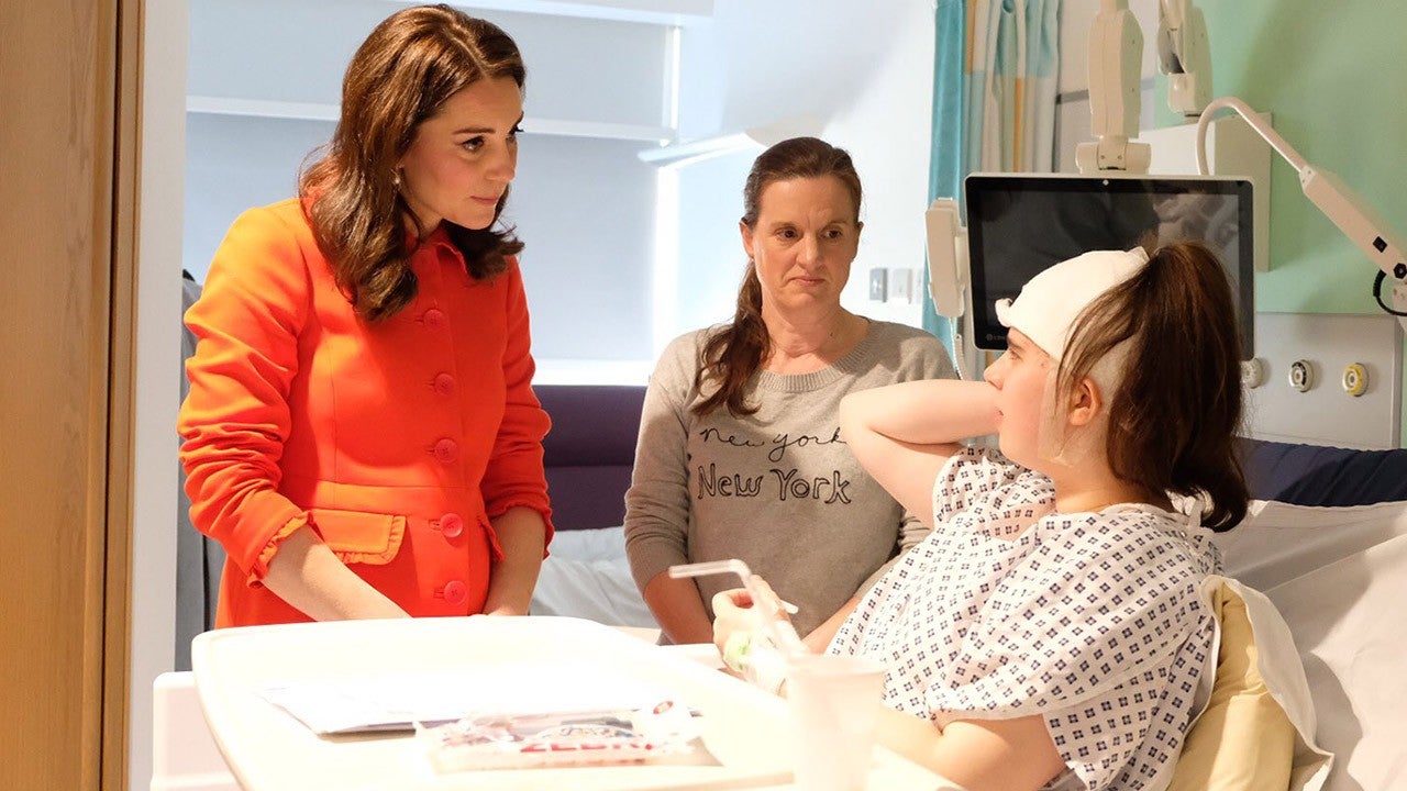 Pregnant Kate Middleton Channels Princess Diana Visiting Sick Children ...
