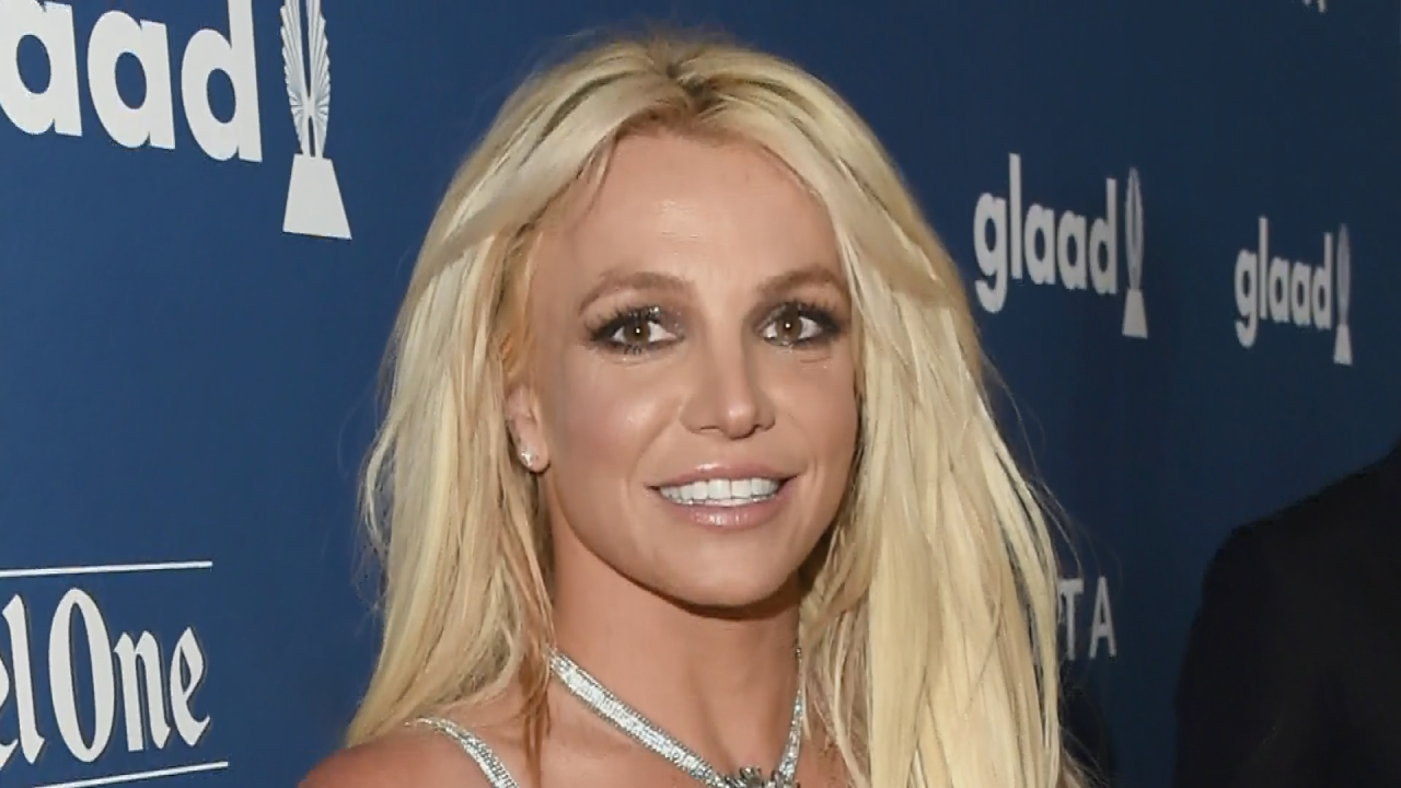 Britney Spears Stuns at the GLAAD Awards, Talks How Being a Mom Changed ...