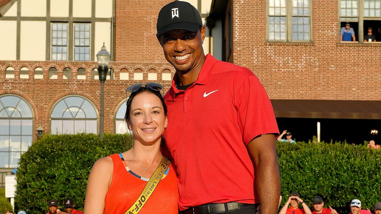 Tiger Woods Gets Big Kiss From Girlfriend Erica Herman After Winning