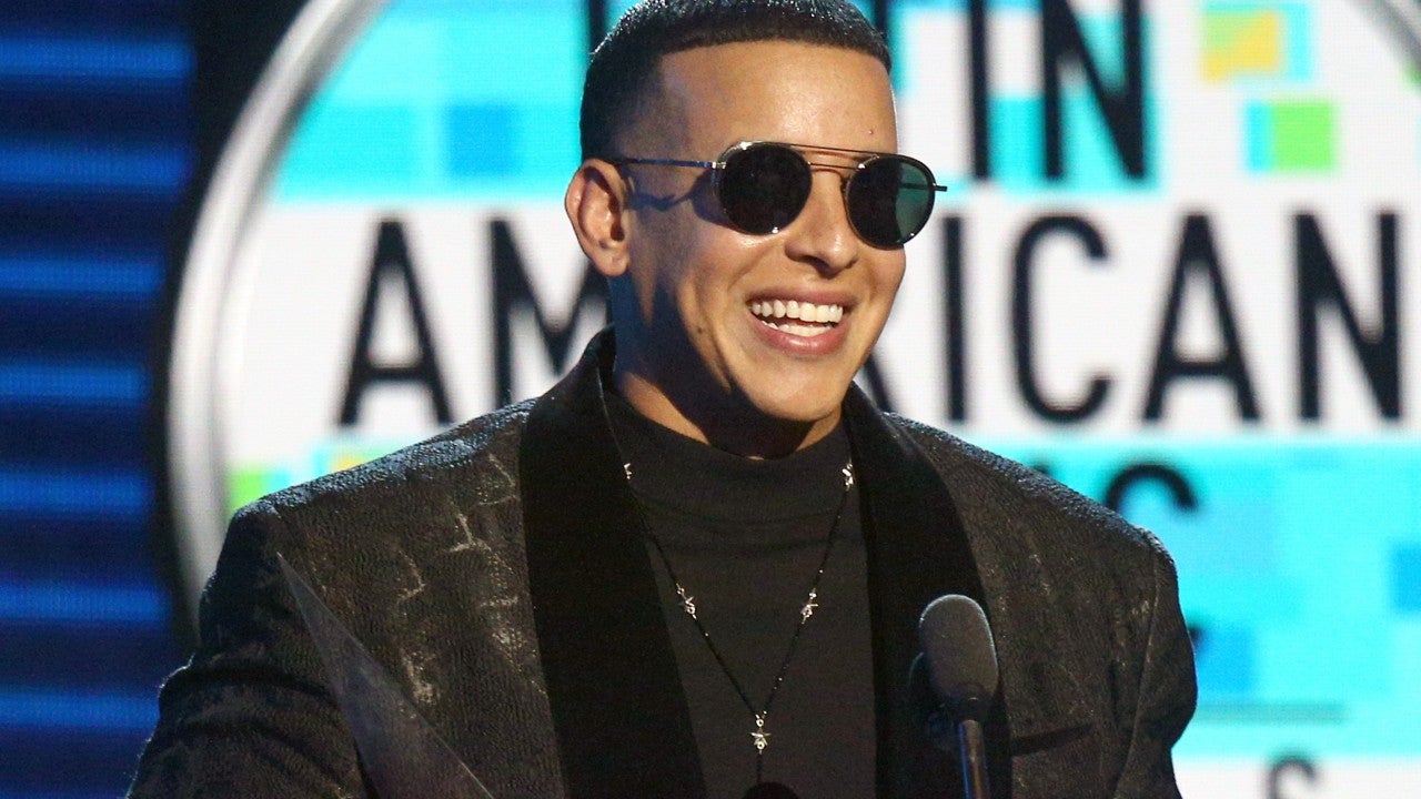 Daddy Yankee Honors Cancer Survivors With Moving Latin AMAs Performance ...