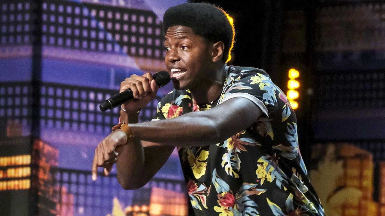 'America's Got Talent' 21YearOld Singer Gets Golden Buzzer After