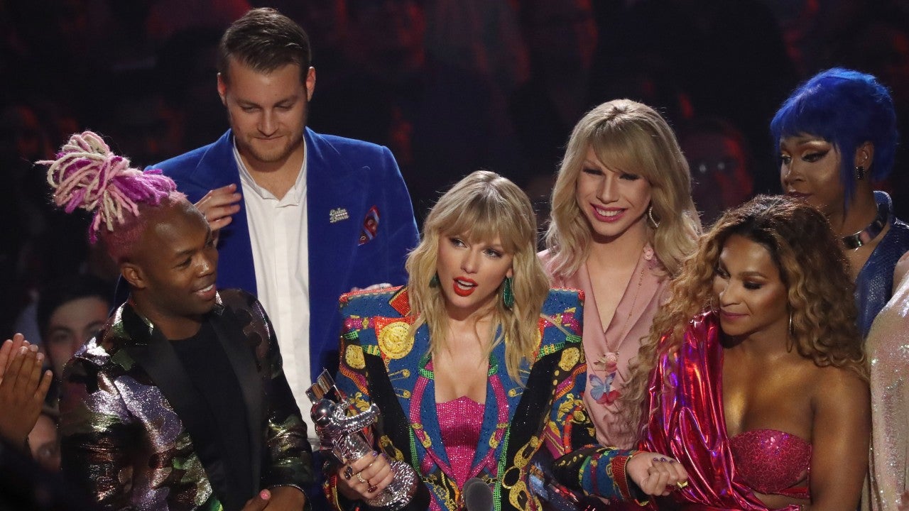 Here's What Taylor Swift Thought of John Travolta Mistaking 'RuPaul's ...