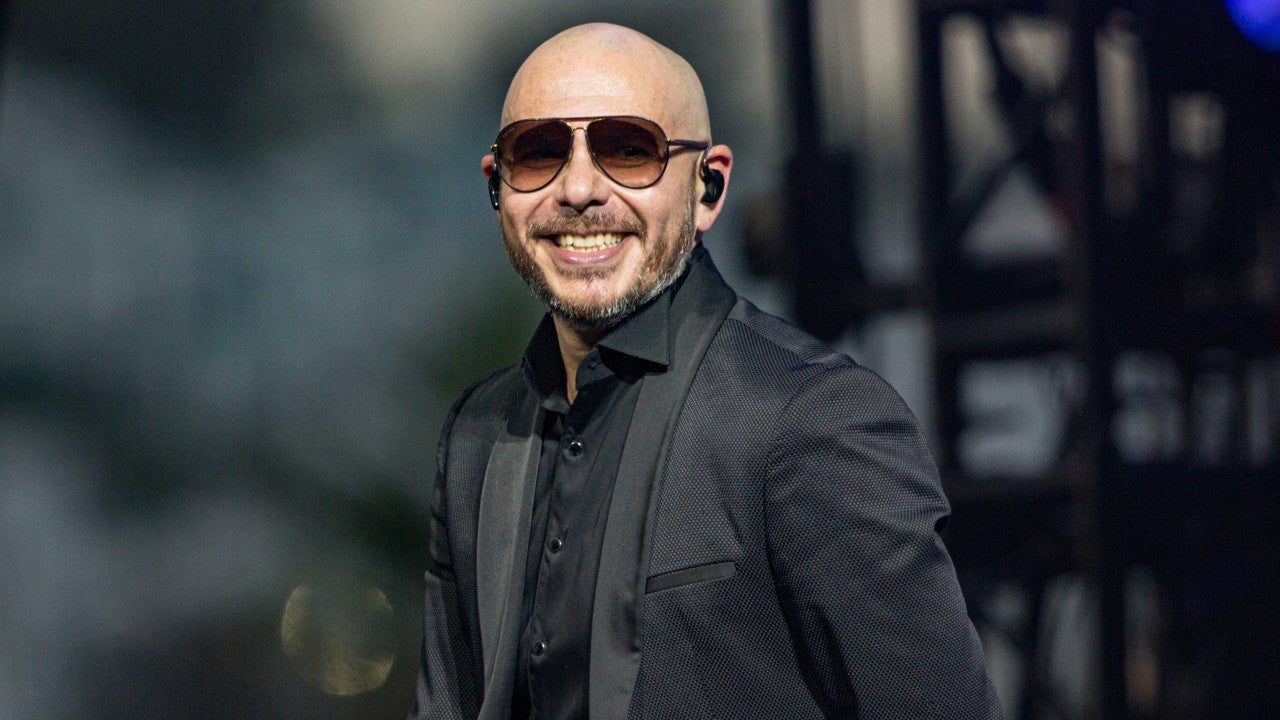 Питбуль клипы. Pitbull 2022. Питбуль (рэппер). Pitbull Виет. Nikita Pitbull.