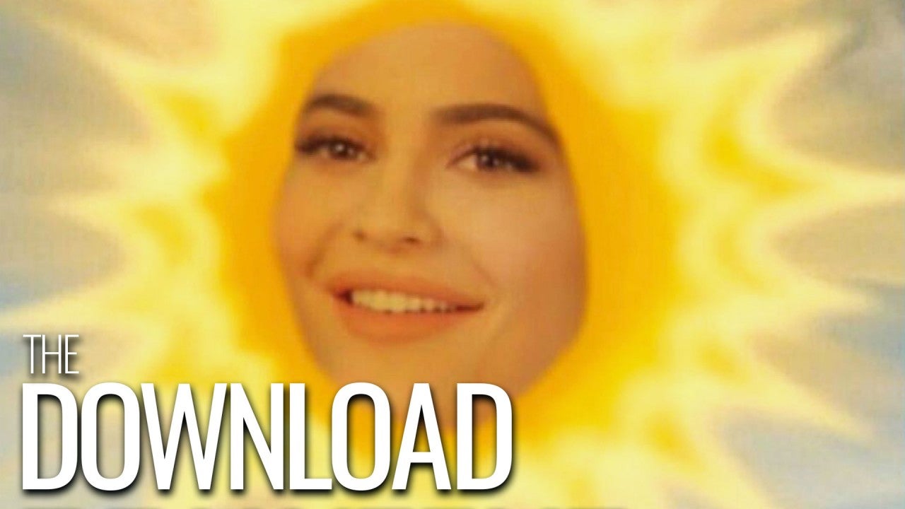 Kylie Jenner S Rise And Shine Is The Meme Of The Moment Check Out The Remixes Merch And More Entertainment Tonight - making kylie jenner a roblox account