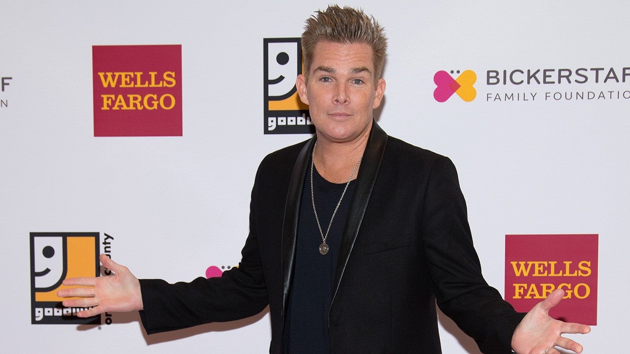 The Truth Behind That Viral Mark McGrath Video of Him ...