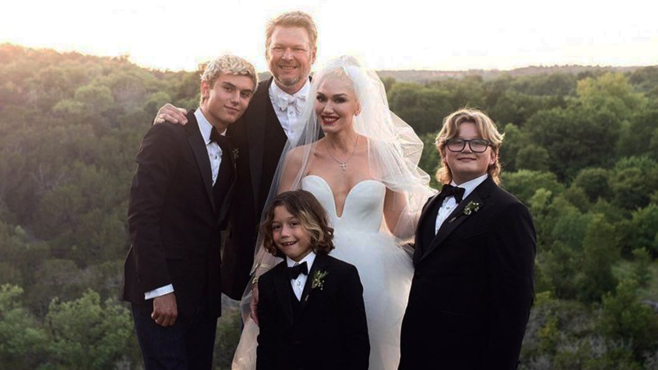 Blake Shelton and Gwen Stefani Pose With Her Sons Kingston, Zuma and