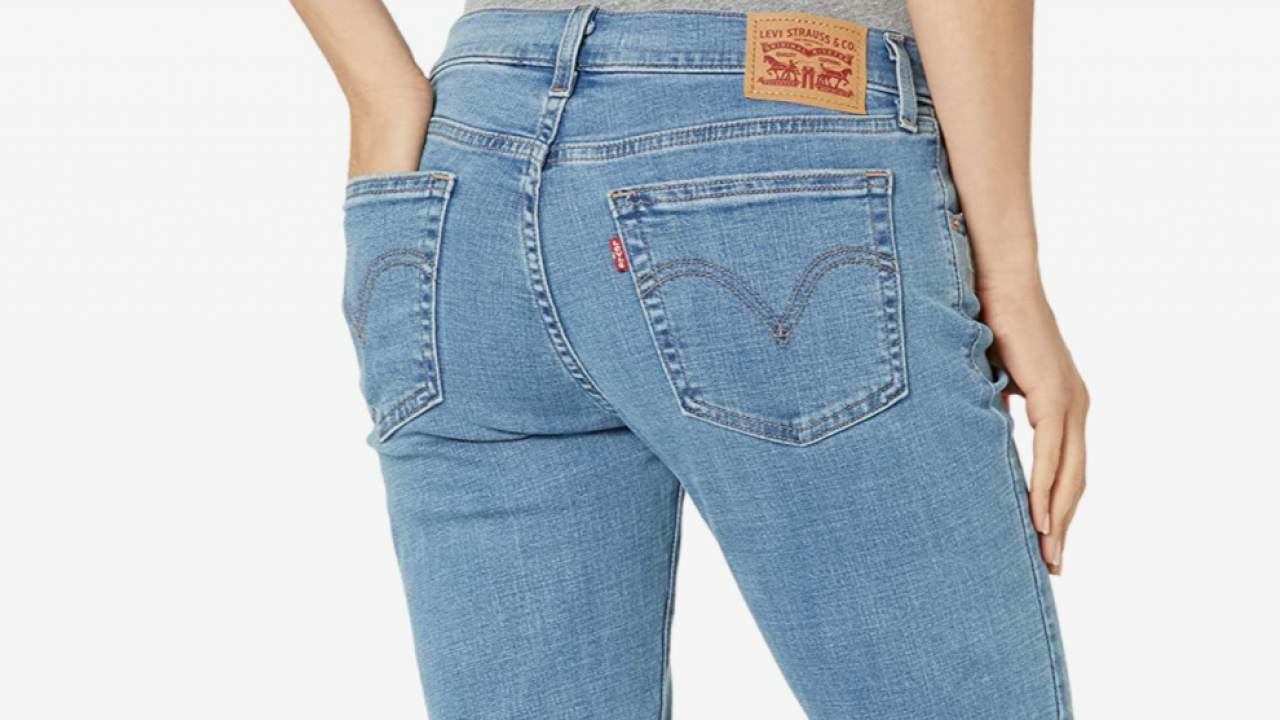 Shoppers Are Obsessed With Levi's New Boyfriend Jeans And They're On ...