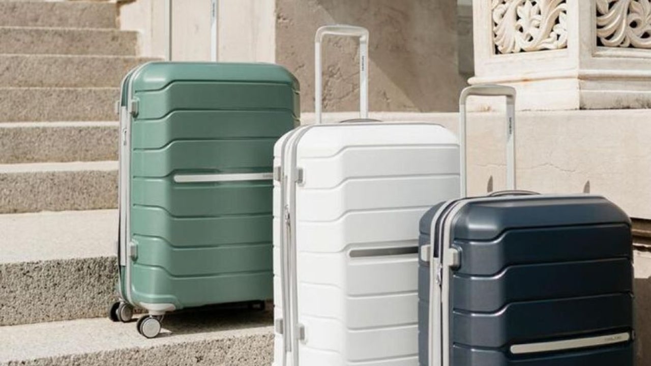 samsonite carry on luggage sale