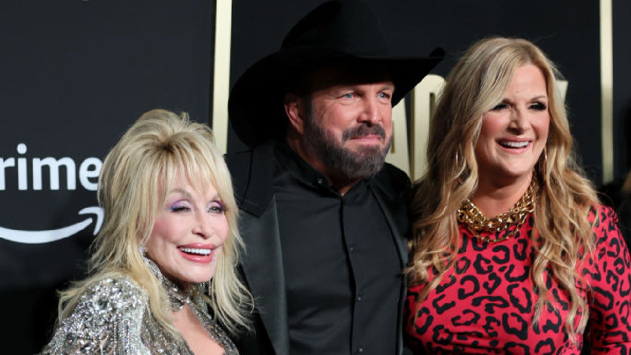 Trisha Yearwood on Dolly Parton Suggesting a ‘Threesome’ With Garth