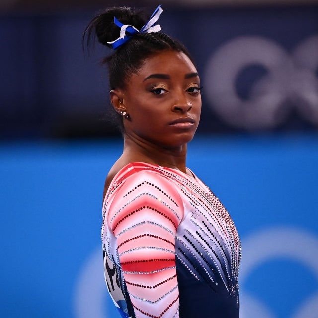 Simone Biles Exclusive Interviews, Pictures & More Entertainment