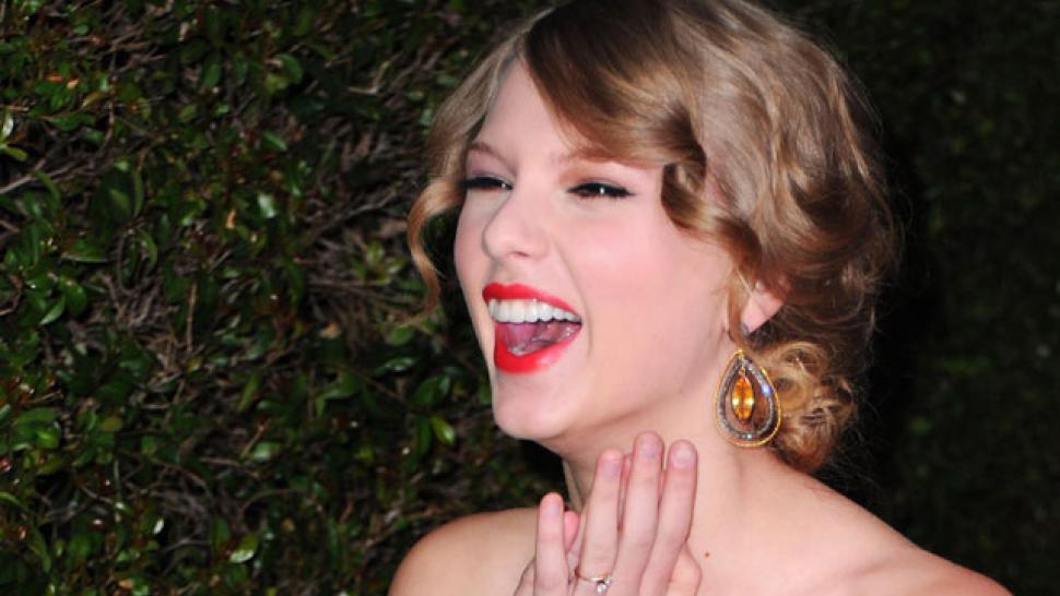 Taylor Swift Joins Dr Seuss Film Entertainment Tonight 
