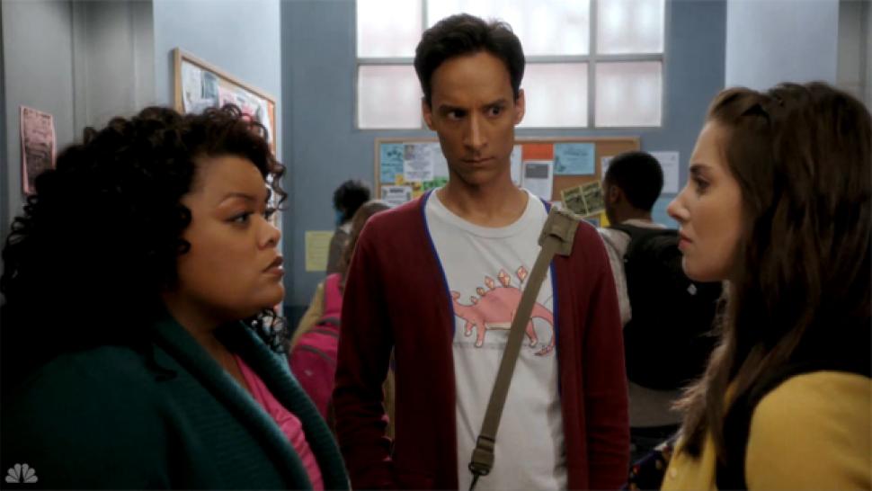 It's Annie vs. Shirley For Abed's Heart | Entertainment Tonight