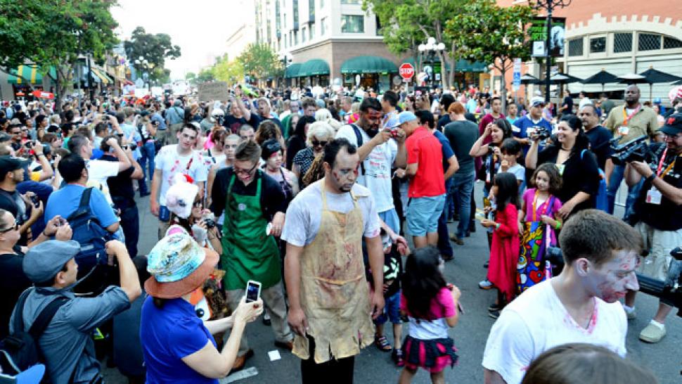 Woman Struck by Car During Comic-Con Zombie Walk | Entertainment Tonight