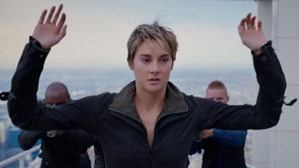 New Insurgent Trailer Shows Tris Battling Against Herself Entertainment Tonight