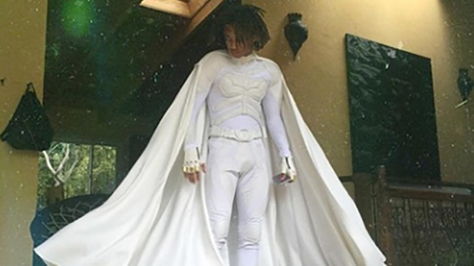 Jaden Smith Goes to Prom as White Batman – The Fashionisto