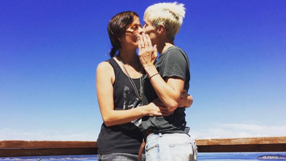 Women's World Cup Winner Megan Rapinoe Gets Engaged -- See ... - 970 x 546 jpeg 47kB