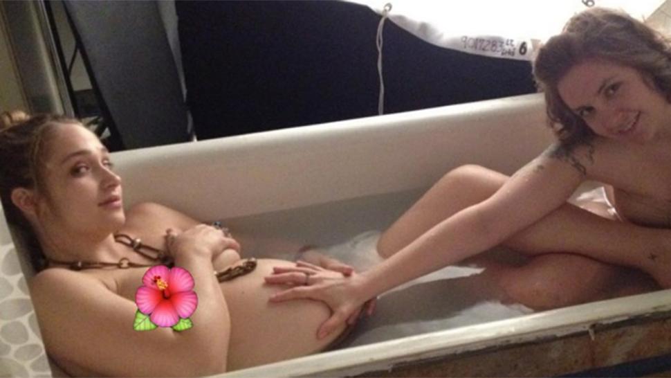 Scared Pregnant Nude - Lena Dunham Posts Throwback Nude Bathtub Pic With Pregnant ...