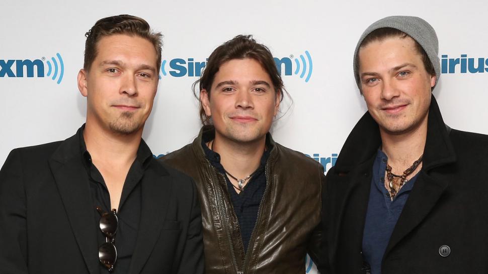 Hanson to Release New Christmas Album in 2017 | Entertainment Tonight