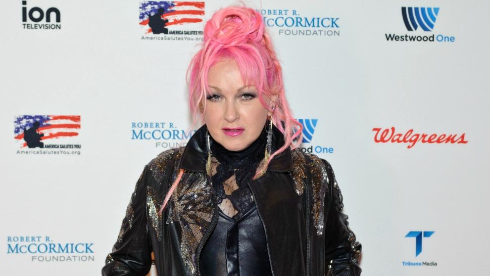 Cyndi Lauper Criticizes Madonna S Women S March Speech Anger Is