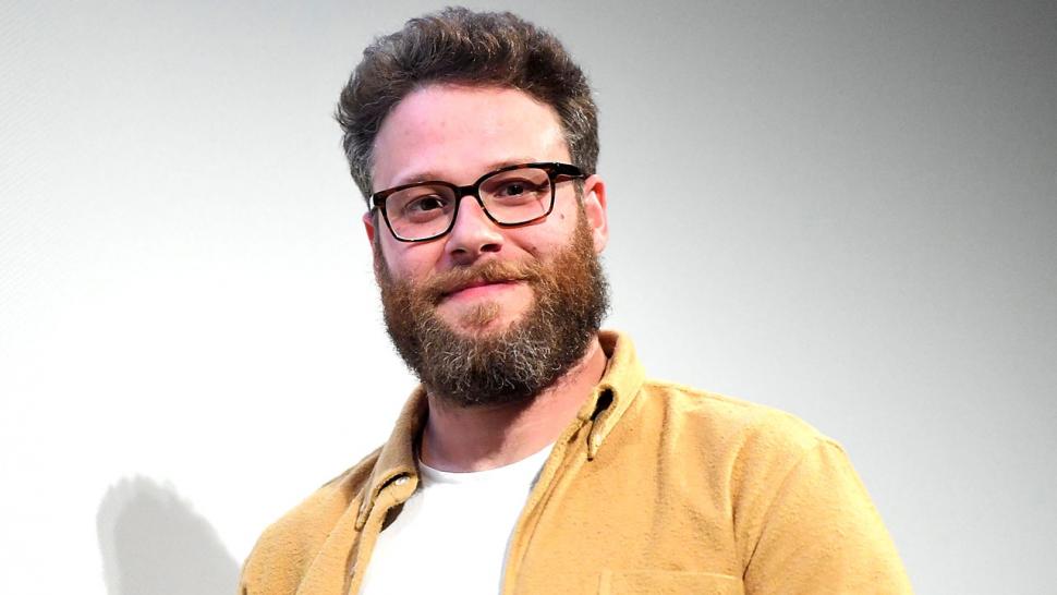 Seth Rogen Can T Believe His Mom Tweeted About Her Sex